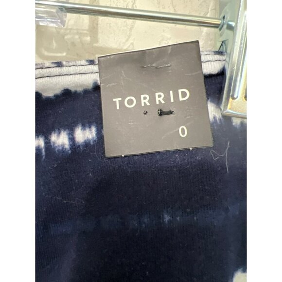 Torrid Sz 0 (US 12) Stretch Pencil Skirt Foldover Waist Navy Blue White Tie Die - Picture 4 of 7